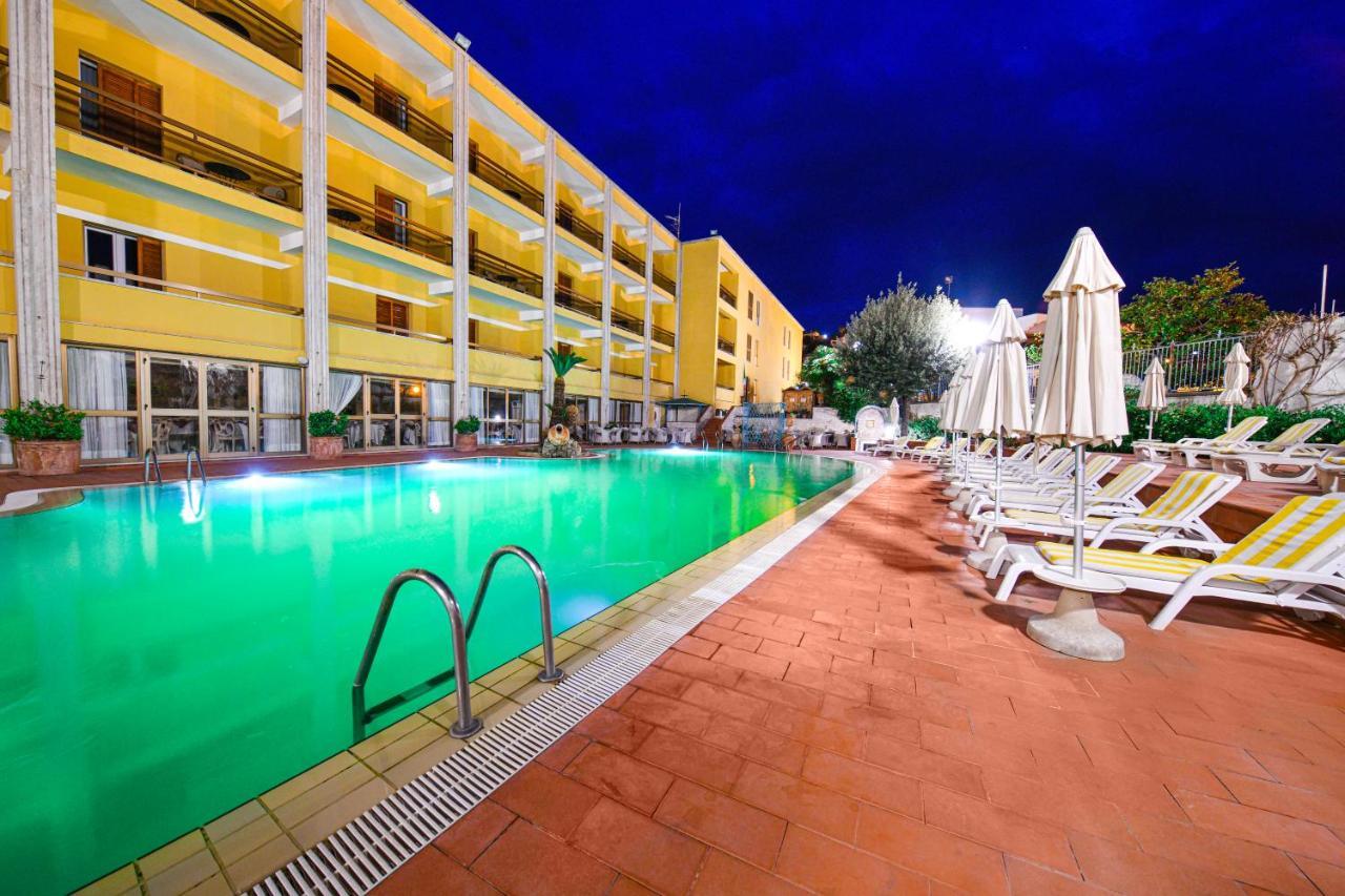 Grand Hotel Terme di Augusto Lacco Ameno  Esterno foto