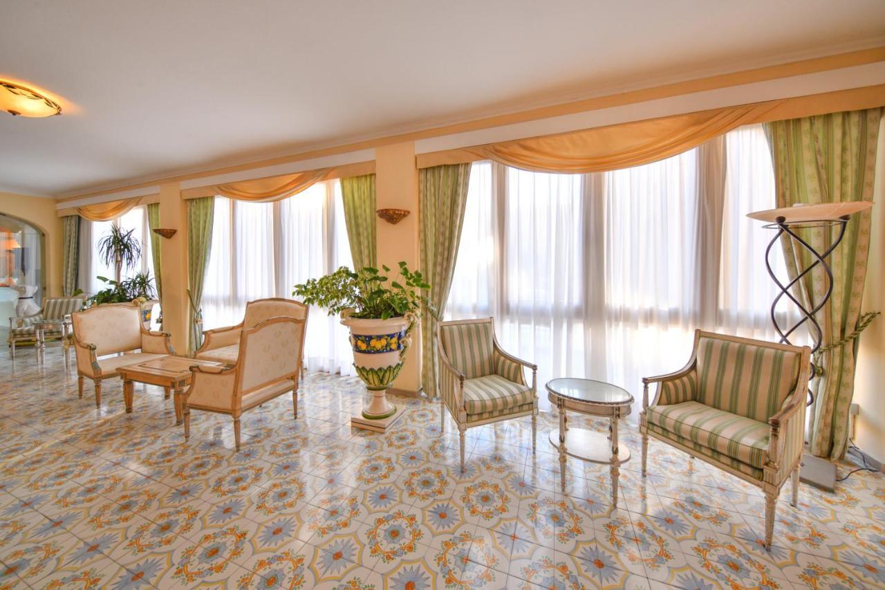 Grand Hotel Terme di Augusto Lacco Ameno  Esterno foto