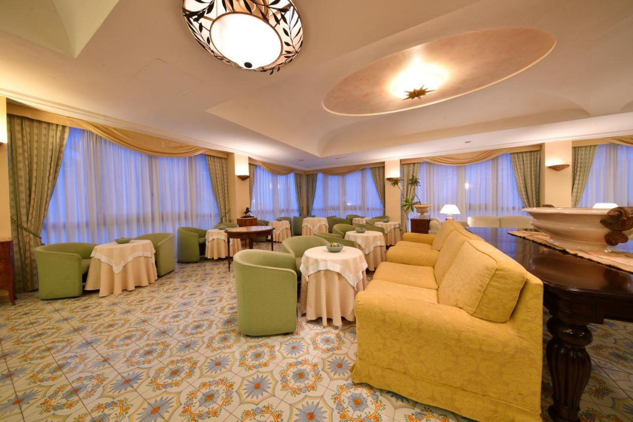 Grand Hotel Terme di Augusto Lacco Ameno  Esterno foto