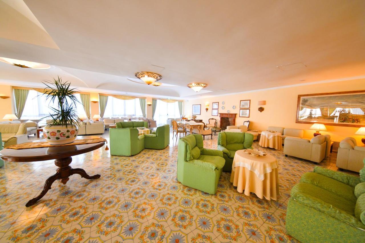 Grand Hotel Terme di Augusto Lacco Ameno  Esterno foto