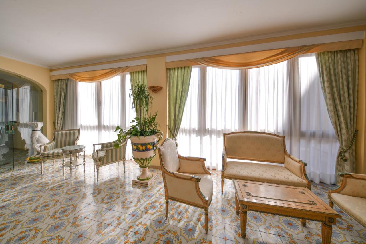 Grand Hotel Terme di Augusto Lacco Ameno  Esterno foto