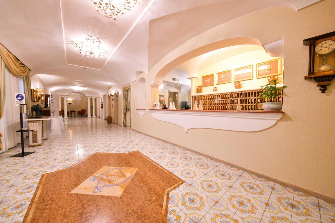Grand Hotel Terme di Augusto Lacco Ameno  Esterno foto