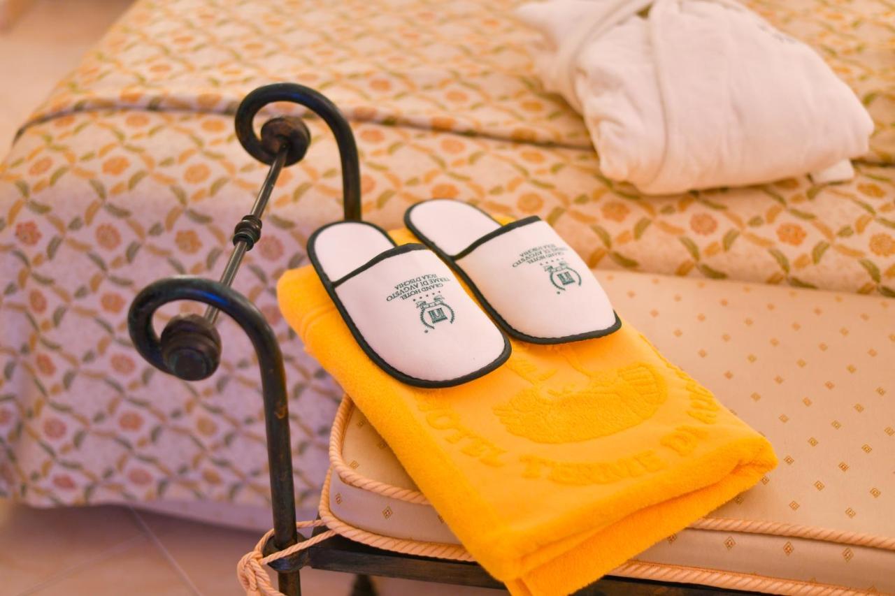 Grand Hotel Terme di Augusto Lacco Ameno  Esterno foto