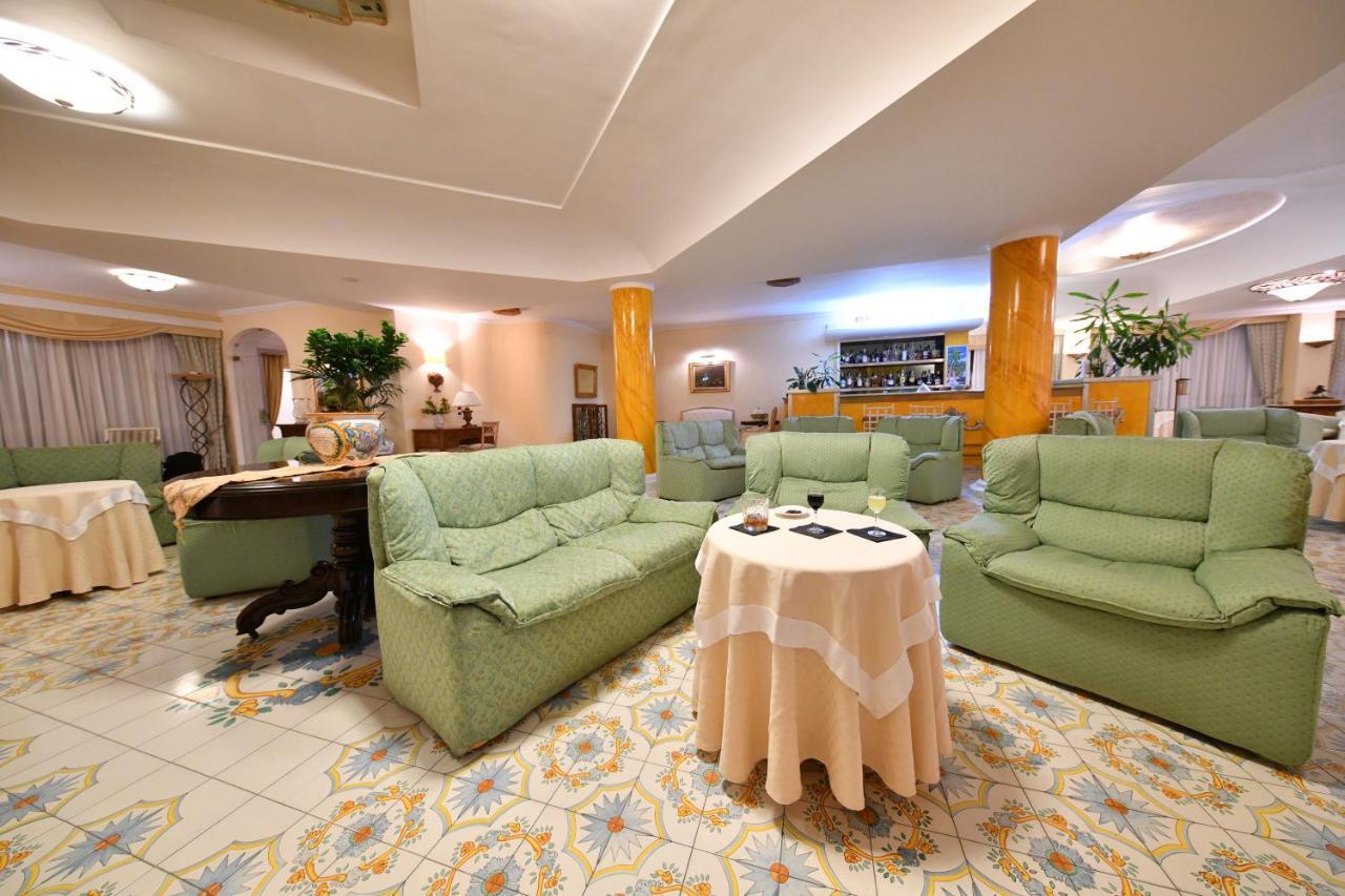 Grand Hotel Terme di Augusto Lacco Ameno  Esterno foto
