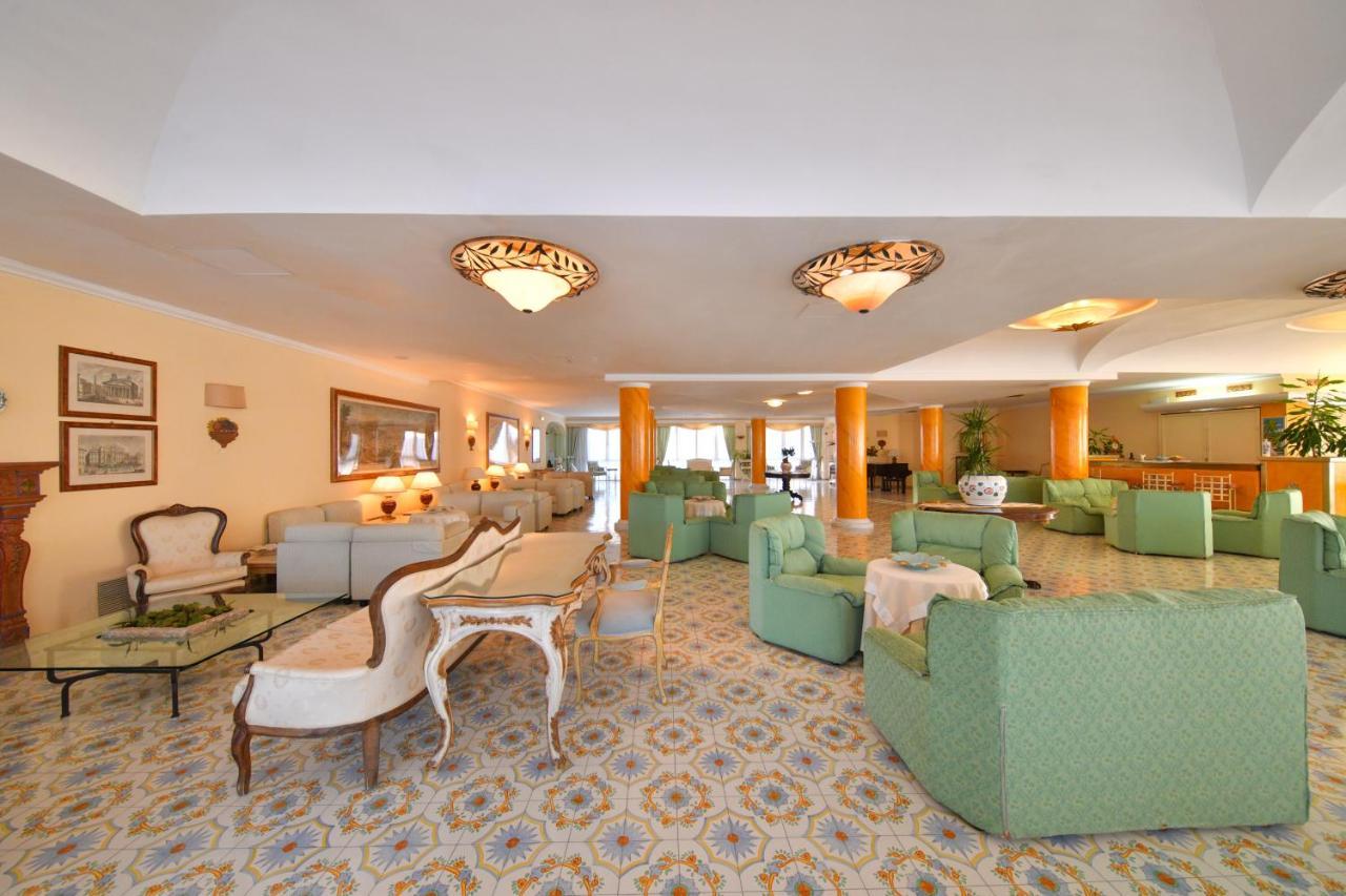 Grand Hotel Terme di Augusto Lacco Ameno  Esterno foto